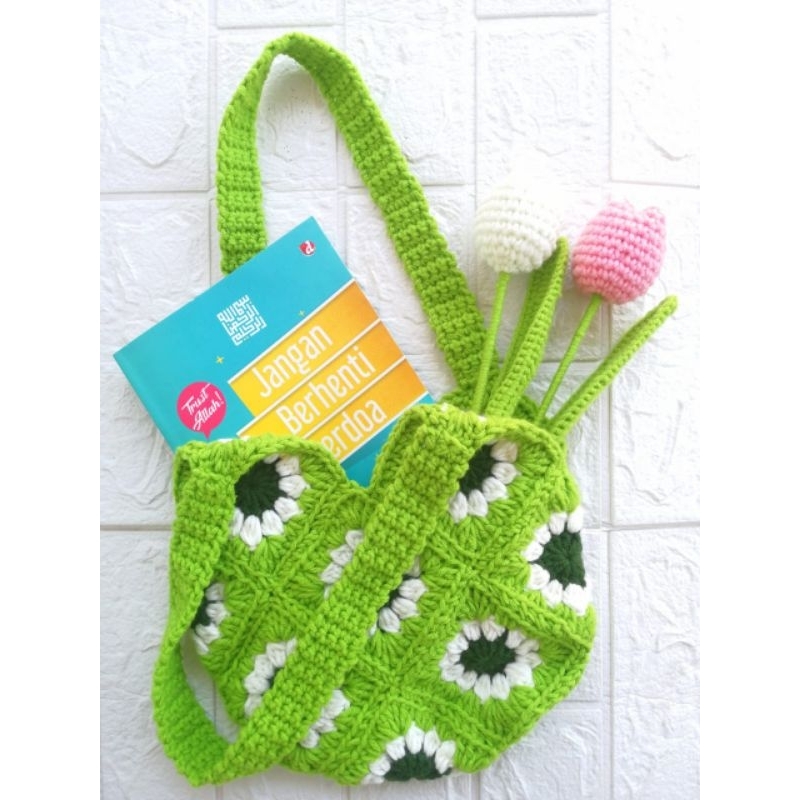 tas rajut daisy/ totebag rajut handmade/ tas rajut aesthetic