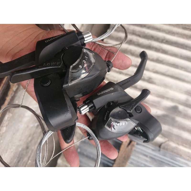 Shifter shimano tourney