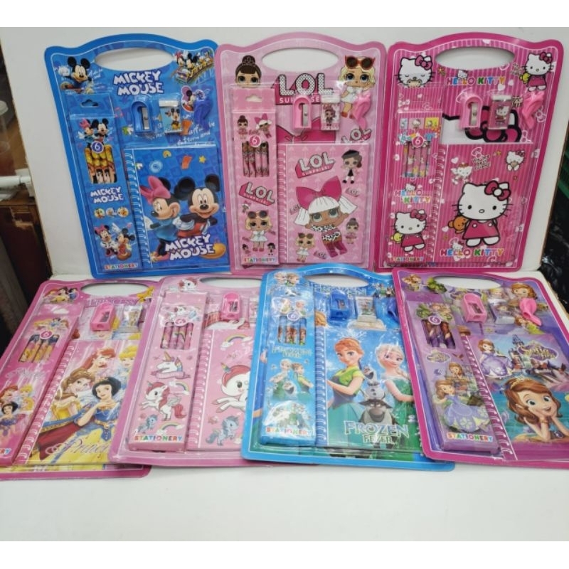 

( 1 SET ) STATIONERY SET 5IN1 , book/pensil/serutan/penghapus Karakter 8816