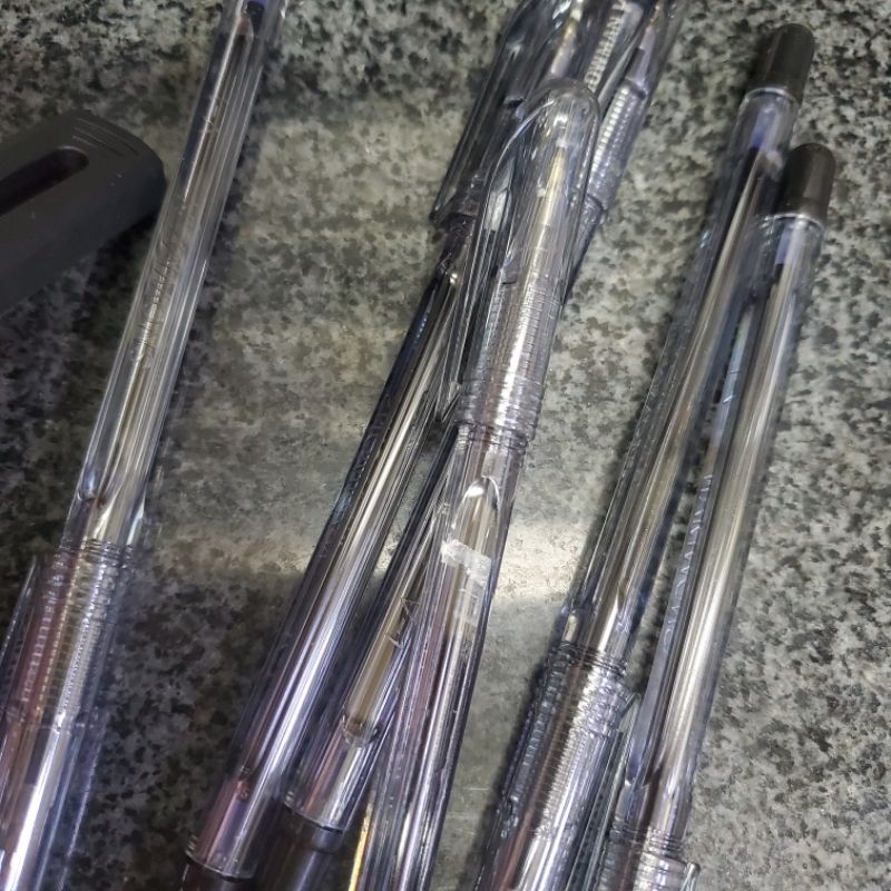 

pulpen v1 black snowman 0.7mm good quality