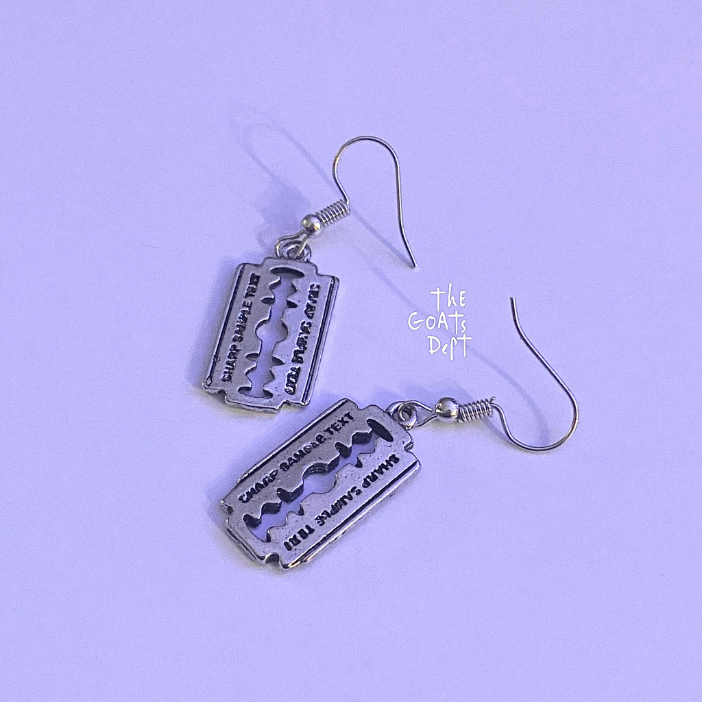 Razor Earings By The Goats Dept / tgd348 Anting Silet Tusuk Gantung Gaya Punk Rock Hip Hop Pria Wani
