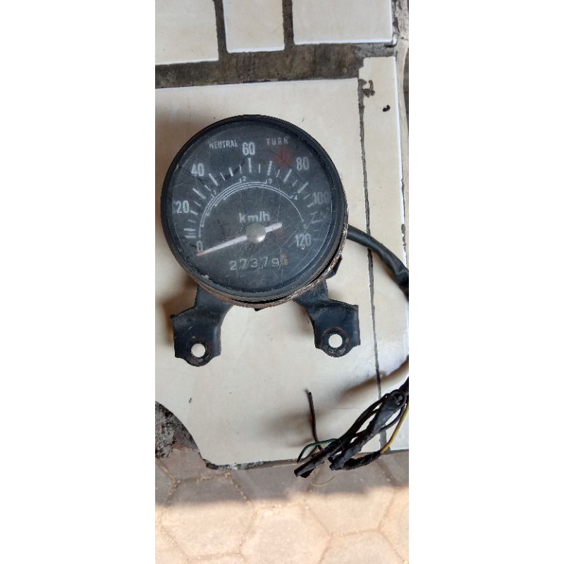 SPEEDOMETER CB 100 ORIGINAL