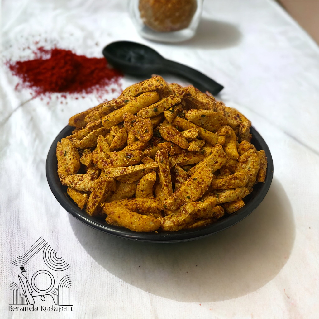 

Basreng Pedas Daun Jeruk / Makanan Ringan / Bakso Goreng / Makanan pedas