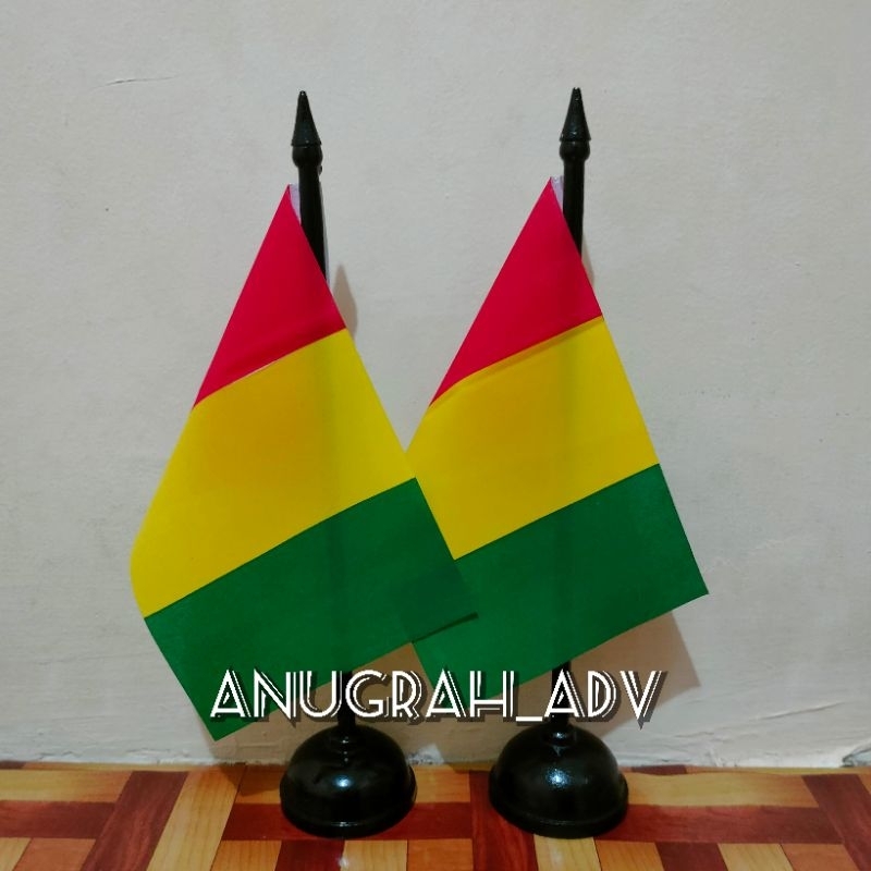 

tiang kayu bendera meja GUINEA