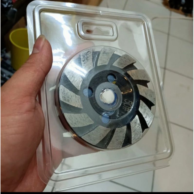 Segmen pad poles lantai beton #50-diamond segmen pad 4" grinding