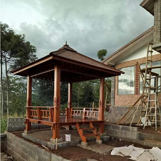 Gazebo Kayu Jati Soko Ukir Ukuran 2x2 m | Gazebo Jati Jepara