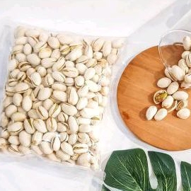 

Kacang Pistachio