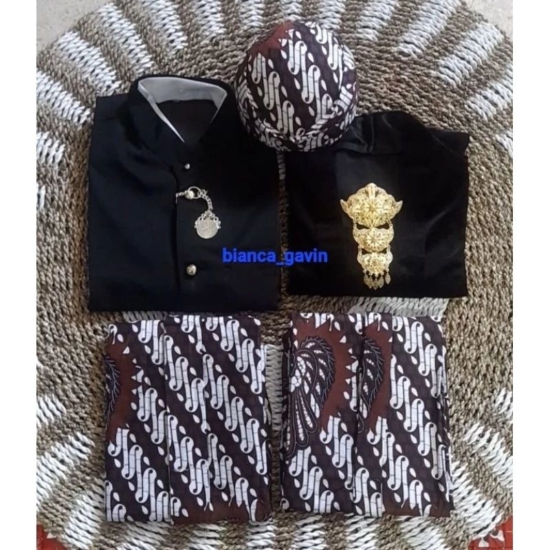 Baju Prewedding Couple Adat Jawa ~ Jogja Solo