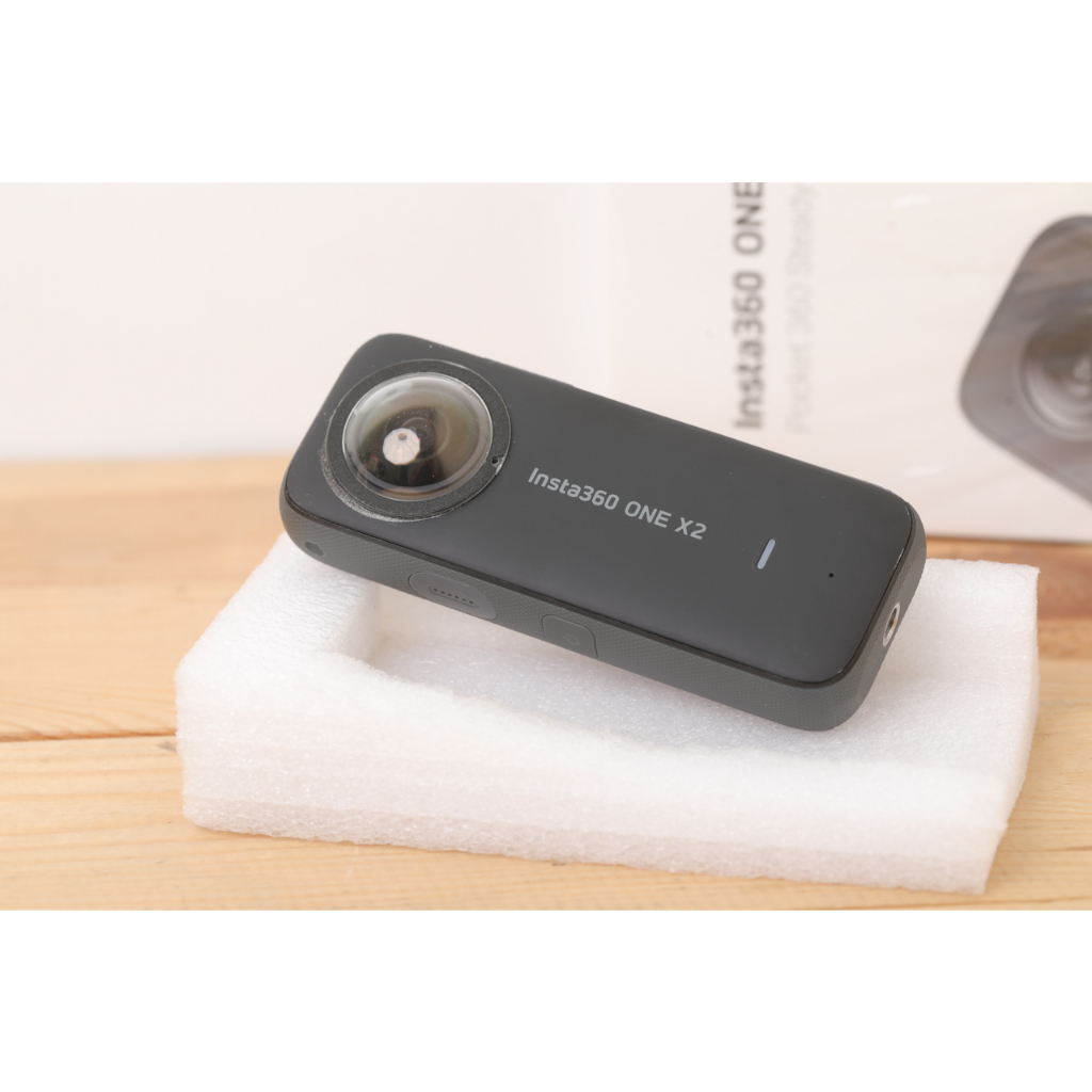 Insta360 One X2