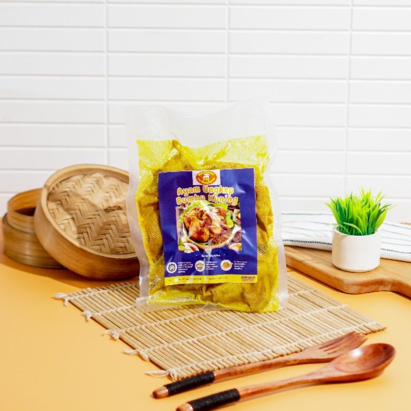 

FRESH AYAM UNGKEP LAOS BUMBU KUNING FROZEN 350g
