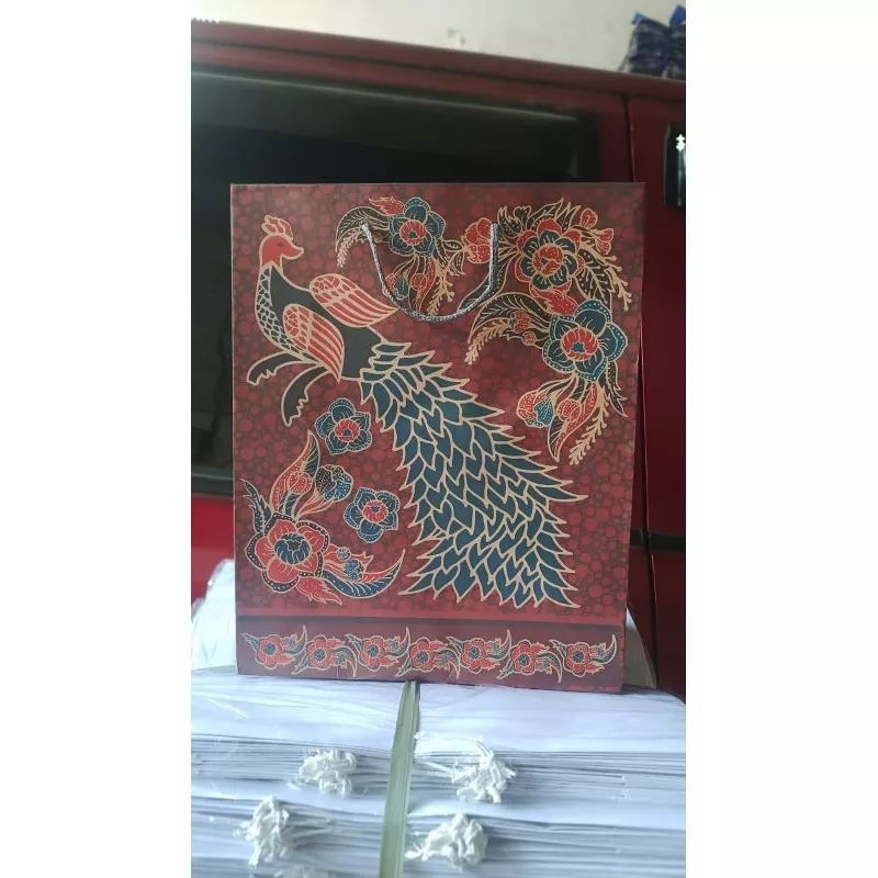 

PAPERBAG/TAS KERTAS/SHOPPING BAG/PAPERBAG WARNA 26 x 10 x 33 / PAPERBAG SERBAGUNA