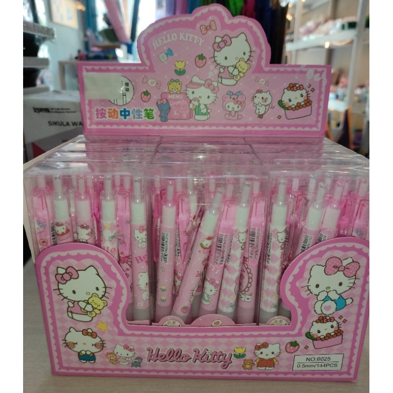 

Pulpen tinta bisa di hapus motif Hello Kitty