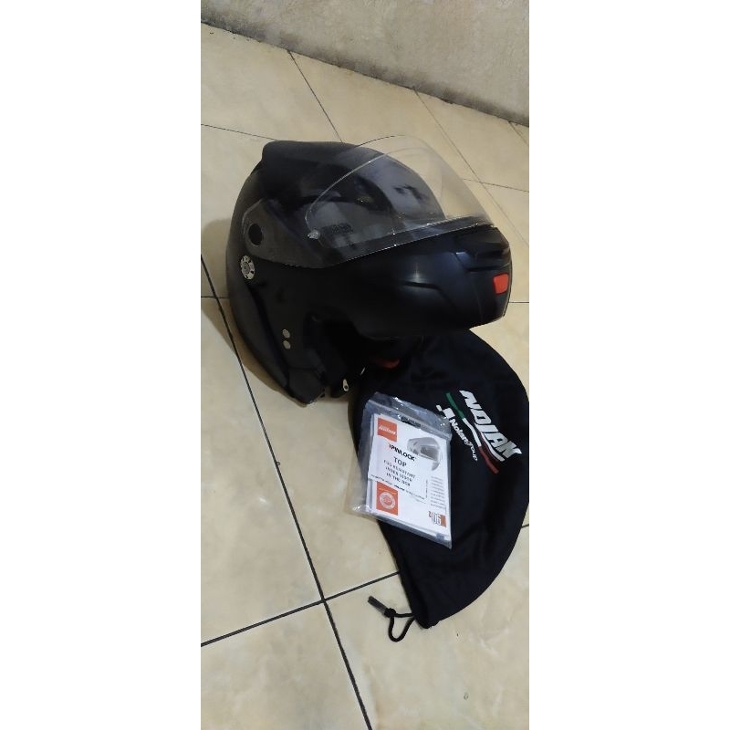 helm Nolan n90 second