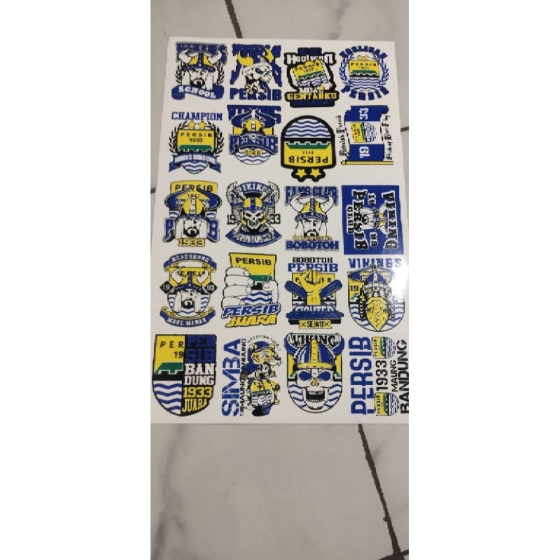 

1lembar stiker bola persib