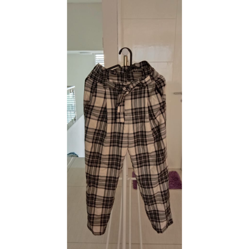 preloved zara trouser kotak