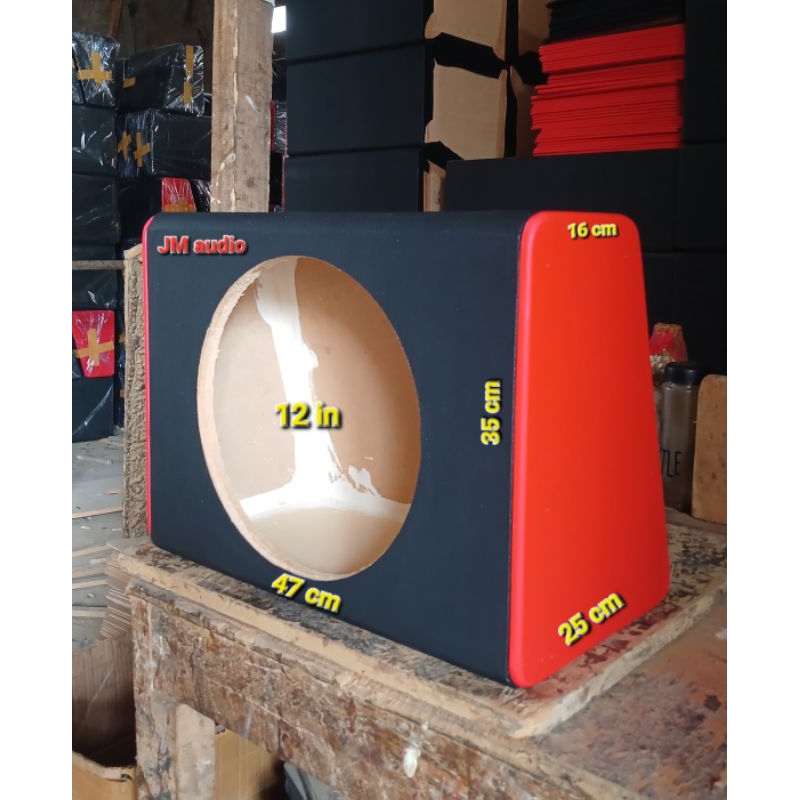 Box subwoofer 12inch universal 18mm dilapis.kulit oscar.