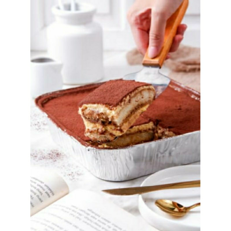 

CLASSIC ITALIAN TIRAMISU Bandung