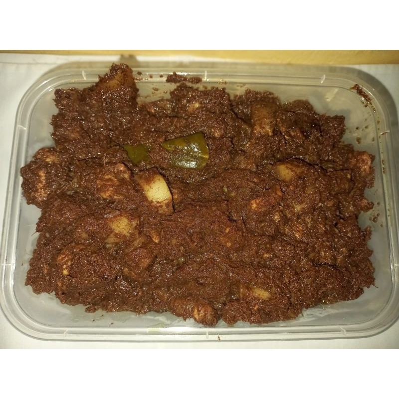 

NON HALAL "BABI RICA-RICA LENGKUAS + DARAH" / MASKER DAGING BABI