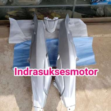 body belakang yamaha vega new vega r new silver