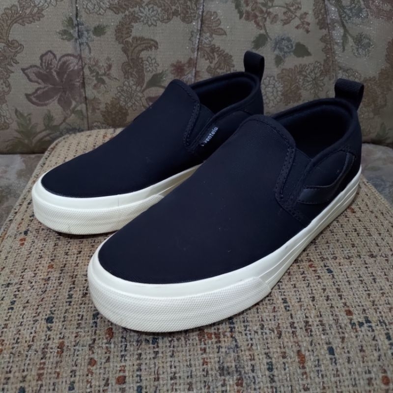 Ventela lcon Black Natural ORIGINAL (BEKAS)