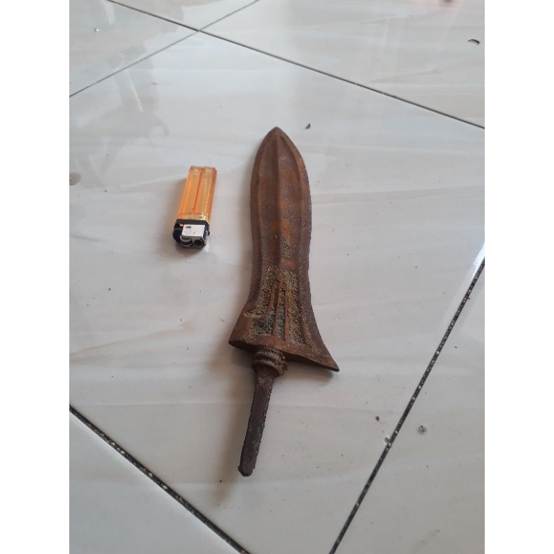 keris betok