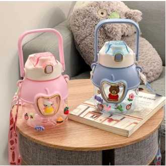 Botol Minum Plastik Motif Apel Karakter Botol Tenteng, Putar, Klik, Lock I FREE BPA I 1300ML I HX-74