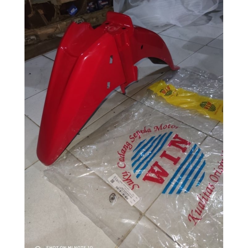 Spakbor Depan Vega R FIZR Merah Kualitas Original