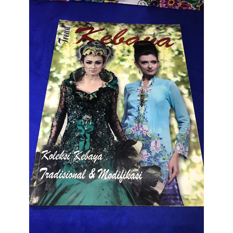 majalah kebaya vol.3 2011