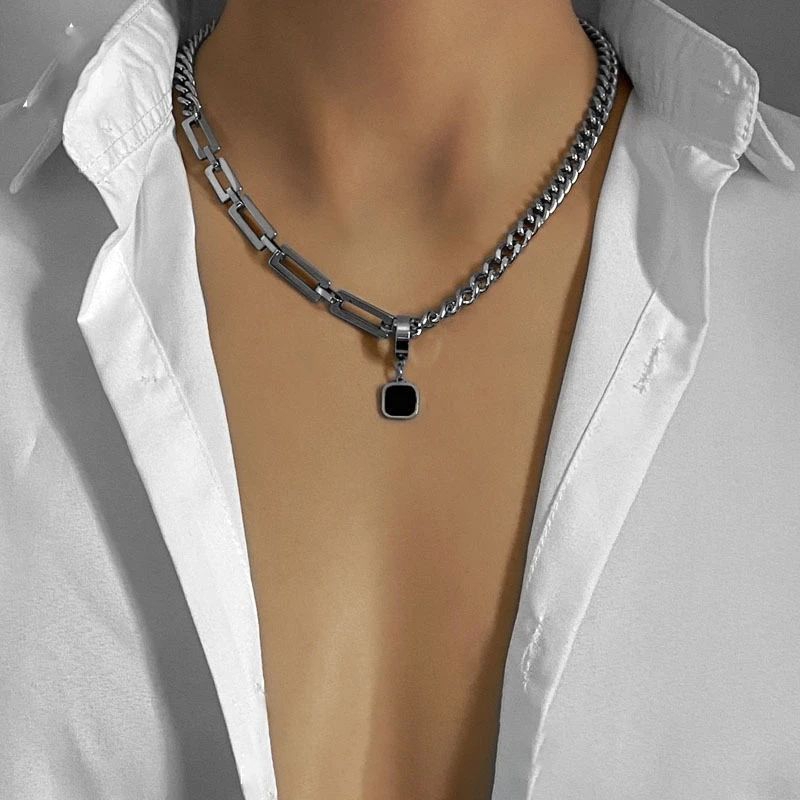 Kalung Black Clover Titanium Unisex / Kalung Silver Titanium Laki-laki Perempuan Rantai