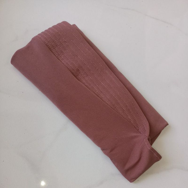 JILBAB SPORT // JILBAB VOLLEY // HIJAB SPORTY // JILBAB INSTAN SPORT // KERUDUNG INSTAN-Cerise