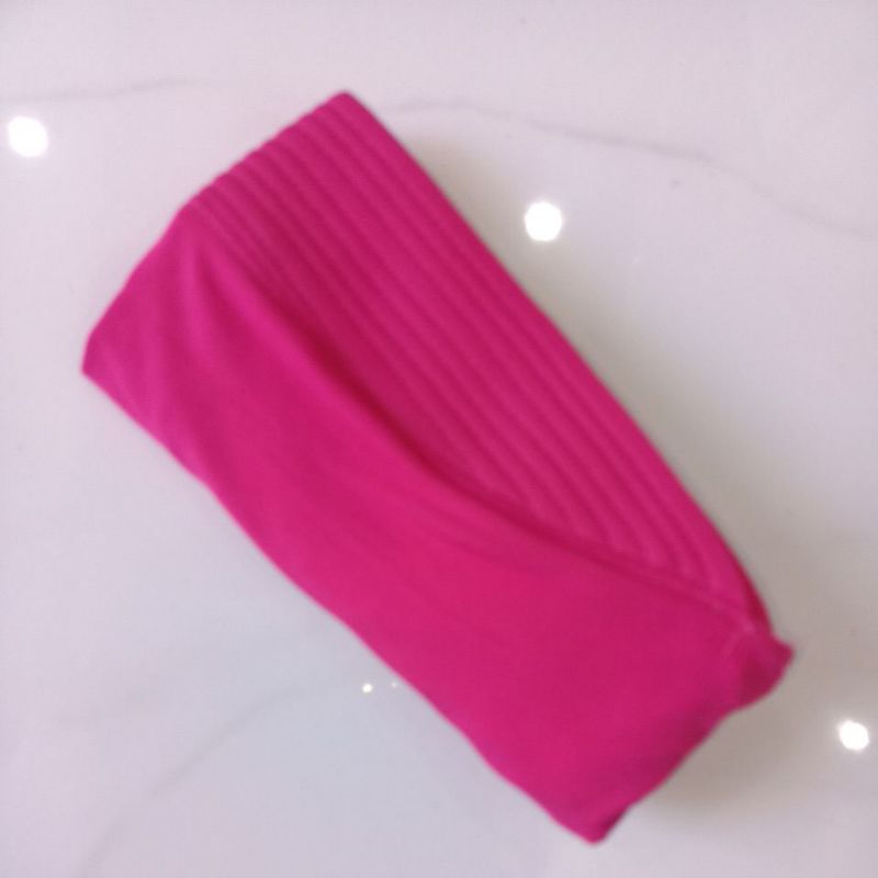 JILBAB SPORT // JILBAB VOLLEY // HIJAB SPORTY // JILBAB INSTAN SPORT // KERUDUNG INSTAN-Fuschia