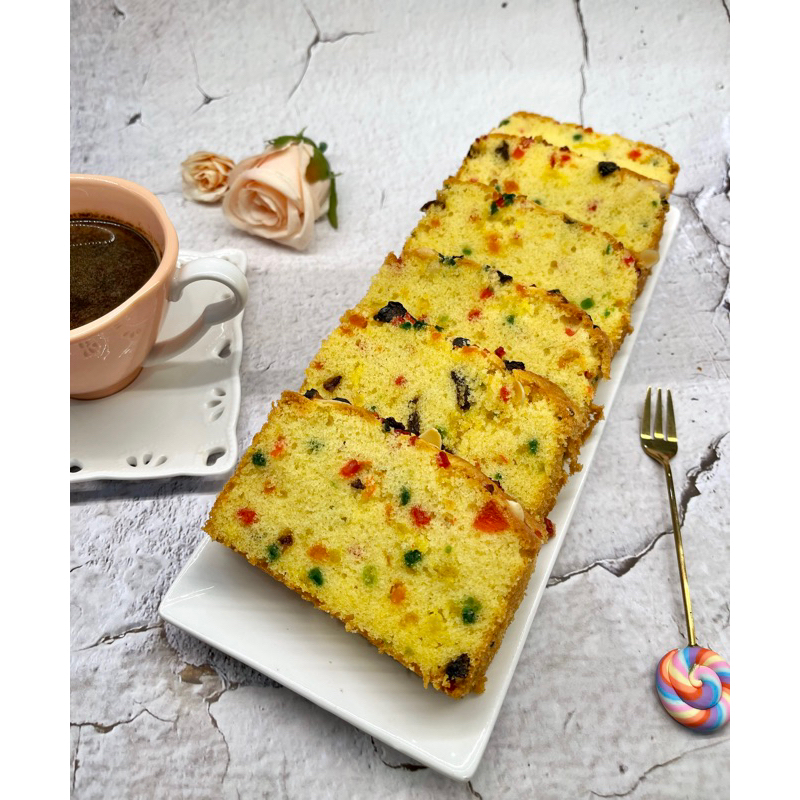 

Fruit Cake Almond