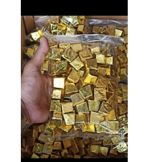

COKLAT PIRAMID SILVERQUEN