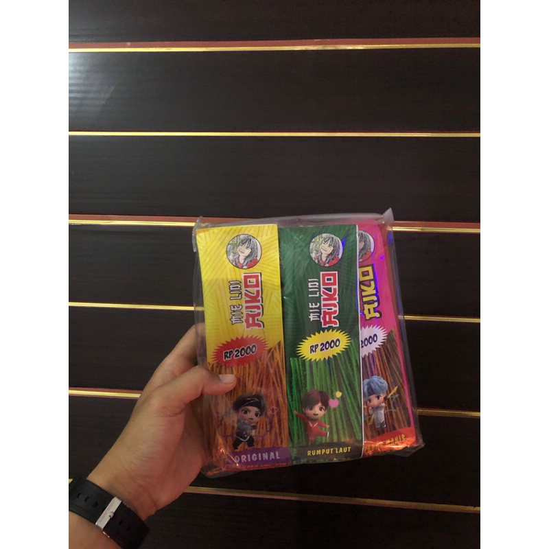 

Makanan Ringan Mie Lidi Pedas Eceran 2000