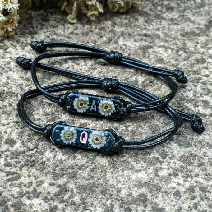 gelang inisial edelweiss / gelang couple / gelang resin bunga edelweiss