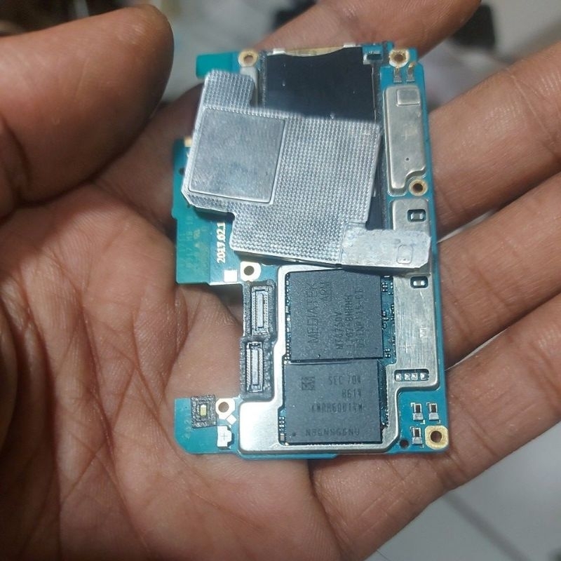 EMMC Congkelan KMRH60014M/A