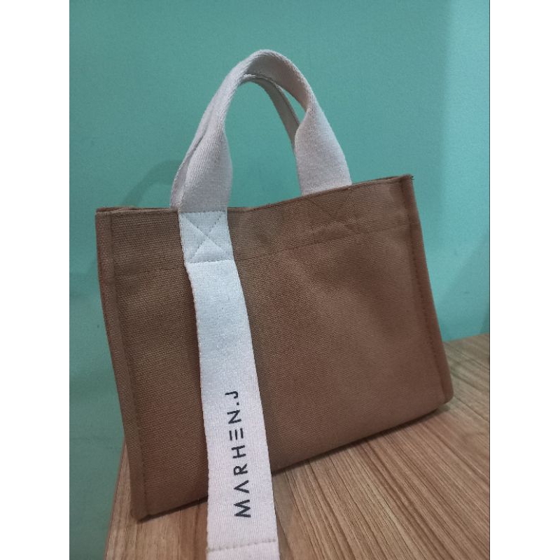 Tas Marhen J
