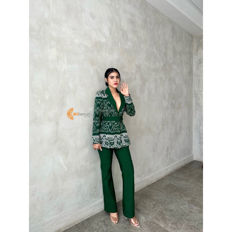 IKI TENUN  /NARA BLAZER TENUN