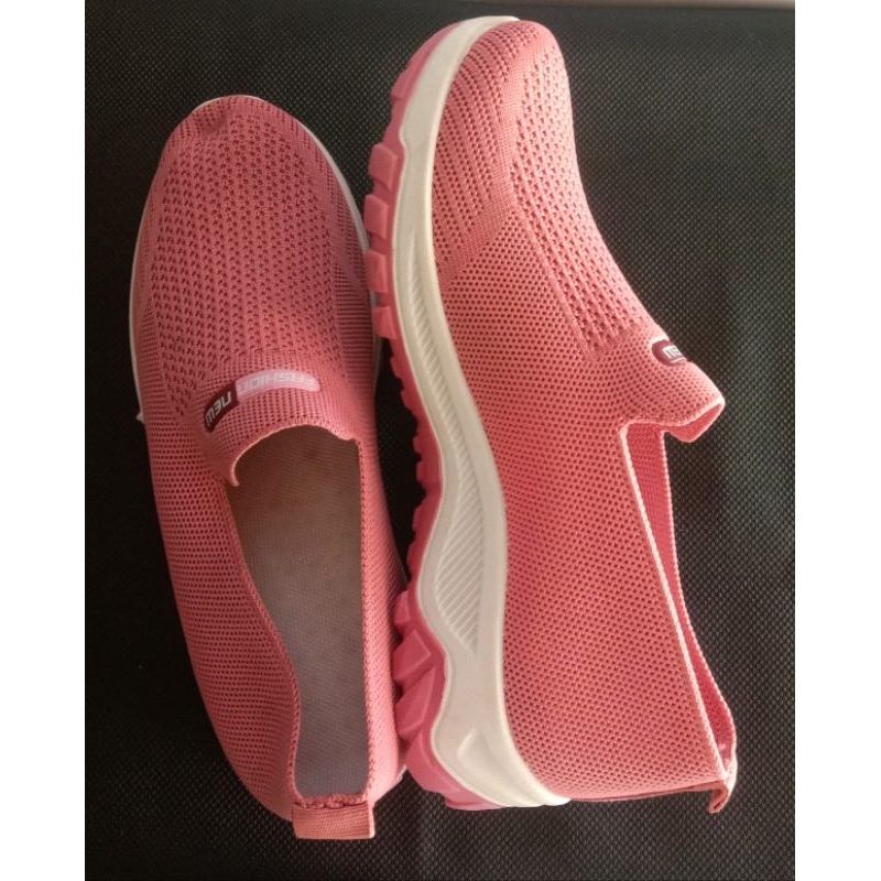 SEPATU SPORT WANITA DEWASA TANPA TALI IMPORT FASHION TERKINI