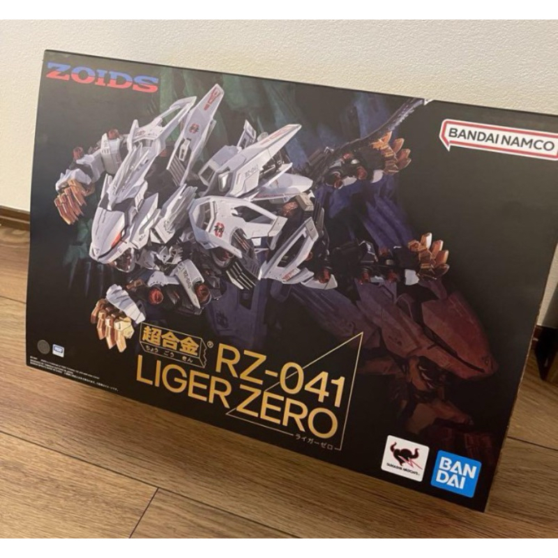 CHOGOKIN LIZER ZERO