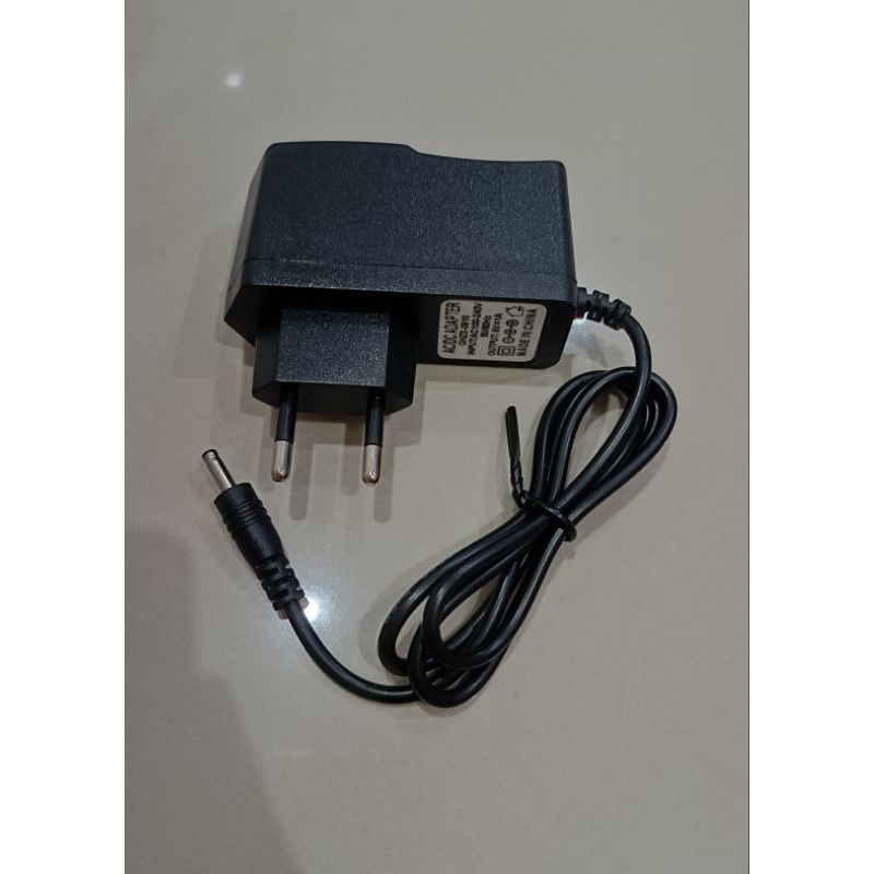ADAPTOR 5V-1A & 9V-1A DC 3.5*1.35mm
