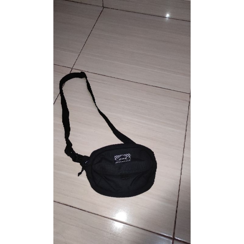 Visval sling bag x Abimanyu