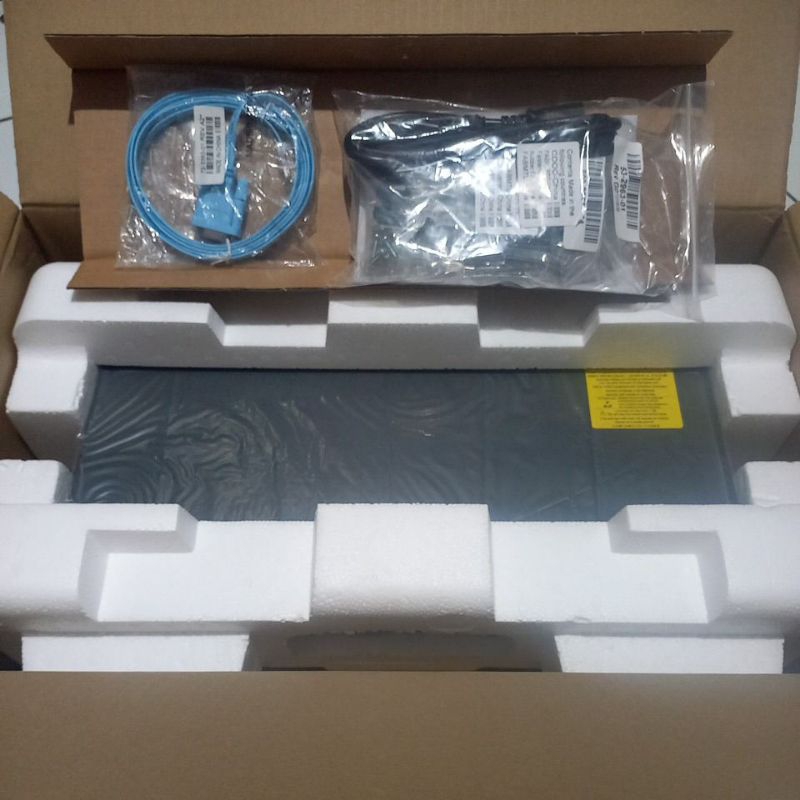 Cisco 2960 Plus Series WS-C2960+48TC-S