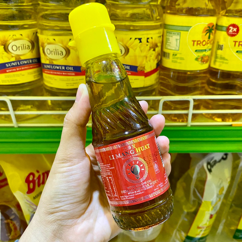 

Li Mang Huat Minyak Wijen 100ml