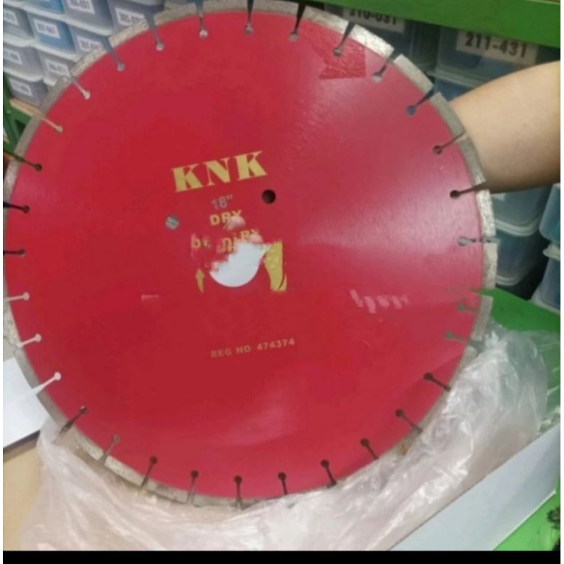 Mata Potong Beton Aspal KNK 16" inch Diamond cunting dry