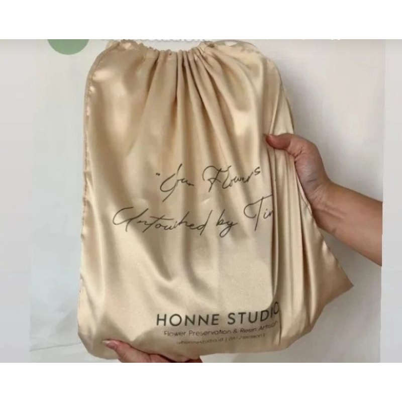 

Drawstring Pouch / Packaging Custom Satin