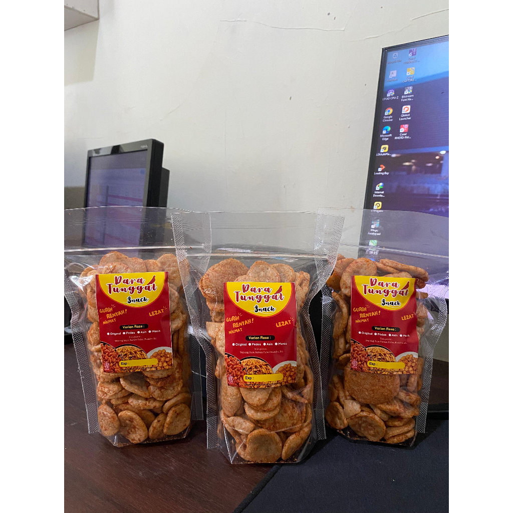 

Snack Cemilan Krupuk Jengkol Pedas Enak Renyah Gurih