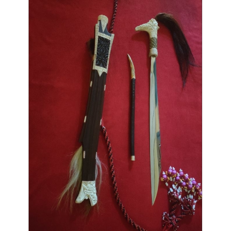 MANDAU DAYAK KALIMANTAN