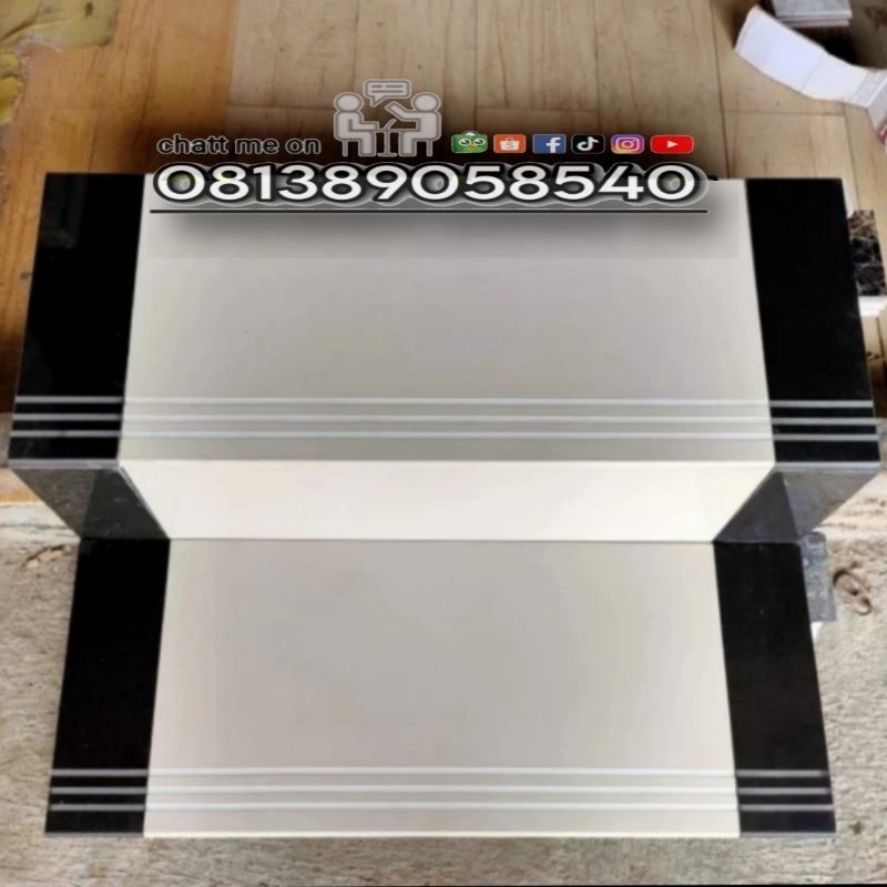 Granit lantai anak tangga ukuran custom kombinasi polos cream/ivory & hitam polos glossy
