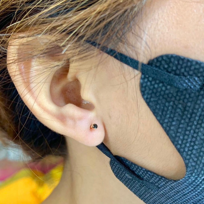 Giwang Tusuk Xuping Jewelry Mata Hitam